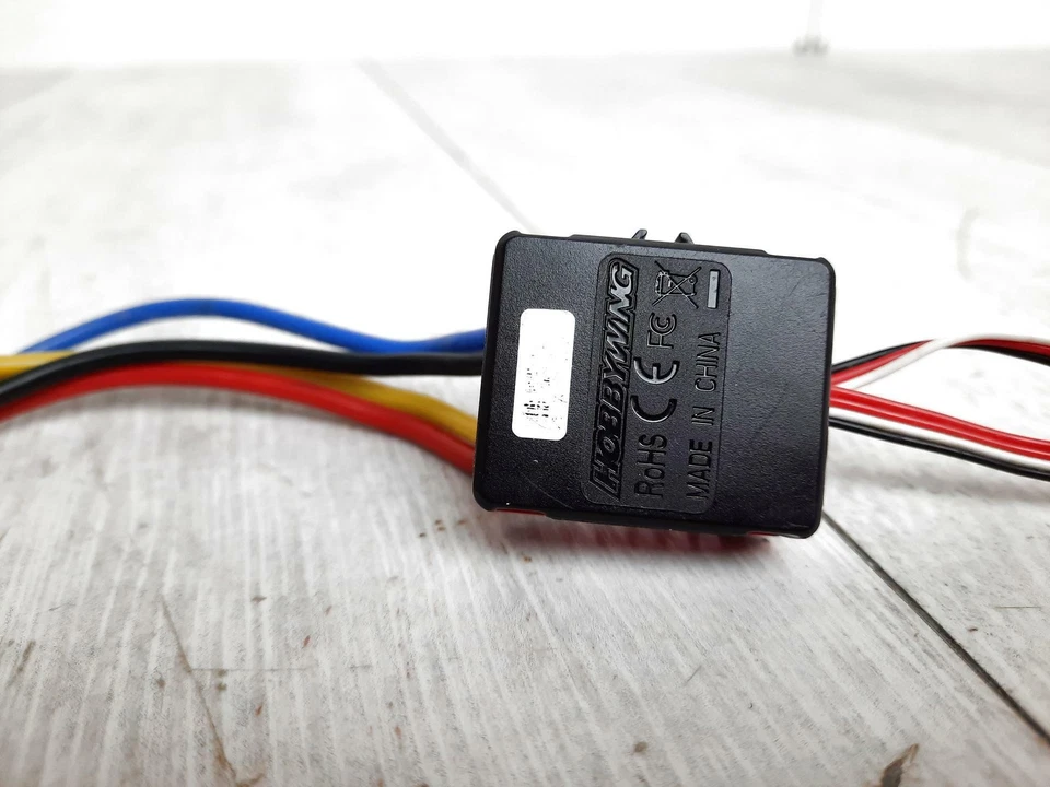 Regulador de cepillo Hobbywing QuicRun - DAÑADO - Imagen 4 de 4