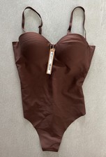 SKIMS Body NWT Molded Underwire Thong Bodysuit Cocoa Size Small NEW Retail 138