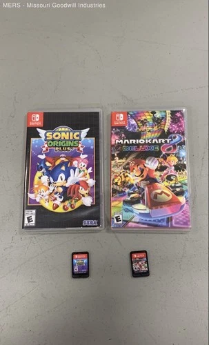 Lot of Nintendo Switch Video Games Sega Sonic Origins Plus- Mario Kart 8 Deluxe
