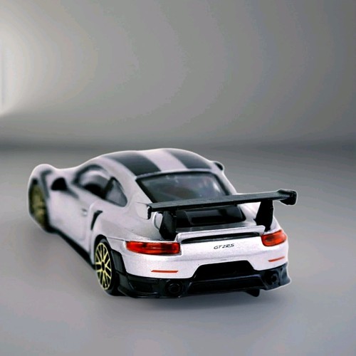 Porsche GT2 Rs Carrera 2017 Diecast 1:43 Gray Livery Paquete Weissach Bburago - Imagen 3 de 9