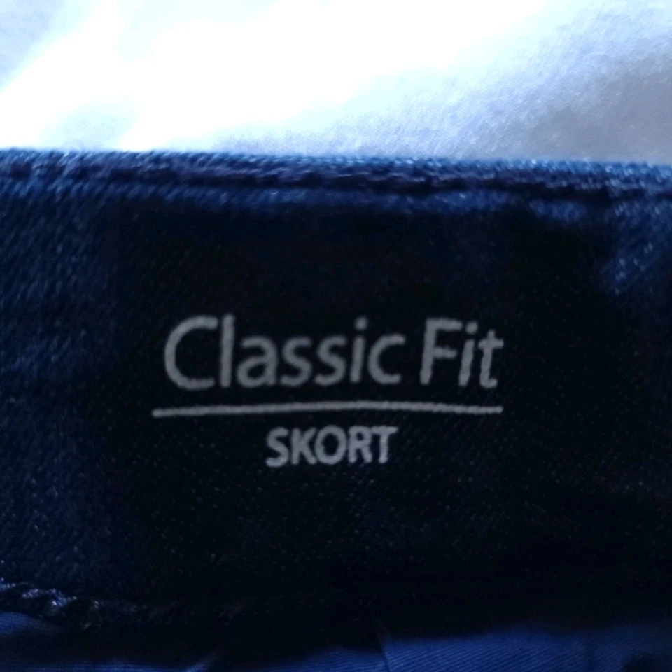 Falda vaquera informal Croft Barrow 10 calce clásico azul lavado oscuro Foto 3 de 4