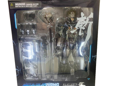 Play Arts Kai Metal Gear Rising Revegeance Raiden AUTHENTIC Action Figure JP F/S