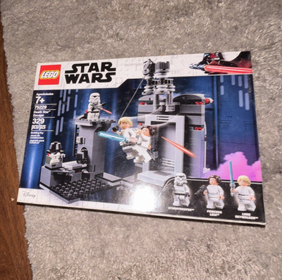 LEGO Star Wars Death Star Escape 75229 329 pcs Ages 7+ Minifigure Included