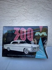 Moebius 1/25 Scale 1955 Chrysler C300 Plastic Model Kit 1201 *New Sealed