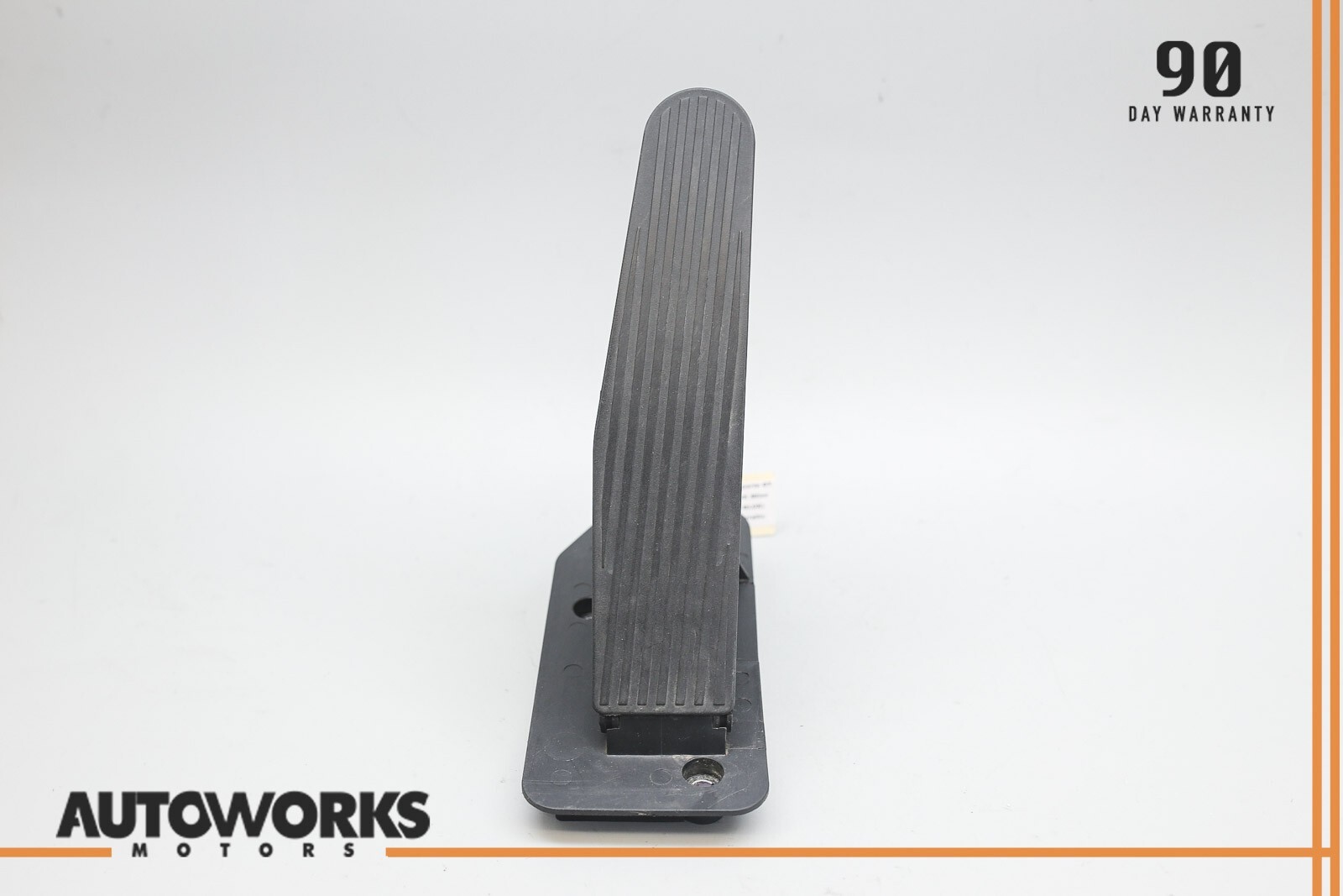 03-08 Maserati Quattroporte M139 Front Gas Accelerator Speed Pedal w/ Pad OEM