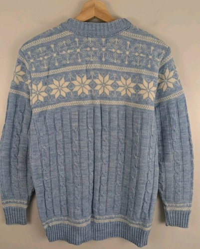 Vintage Amana Ski Sweater Baby Blue Snowflake Retro Mens XS S Pullover No Itch - Picture 2 of 9