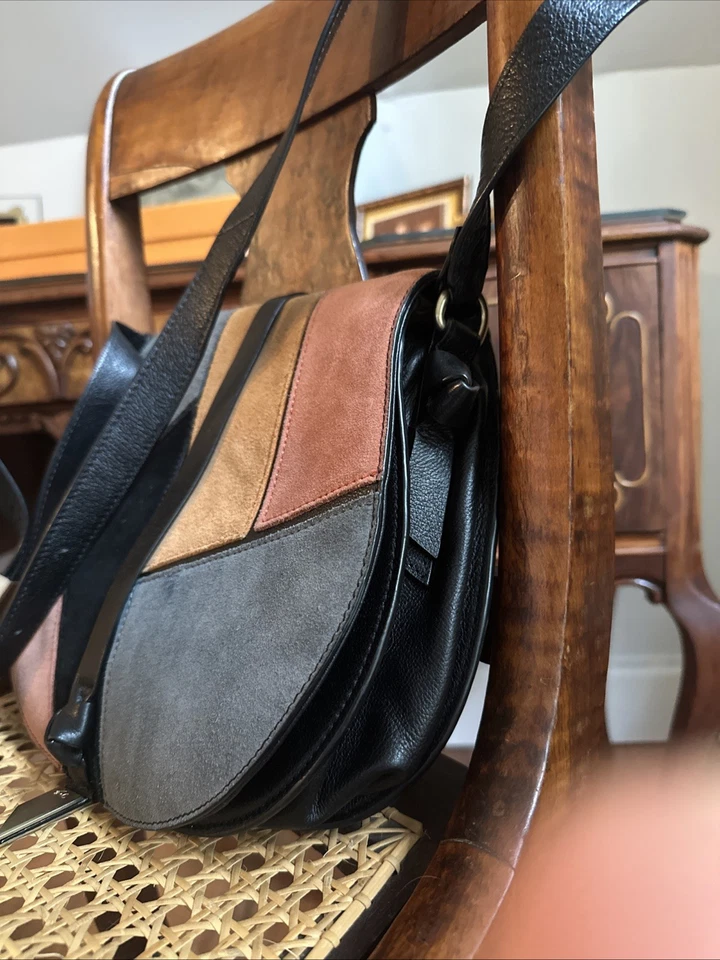 Bolso de Hombro Foley + Corinna Daisy Patchwork Cuero Sillín Negro Multi Boho Foto 4 de 4