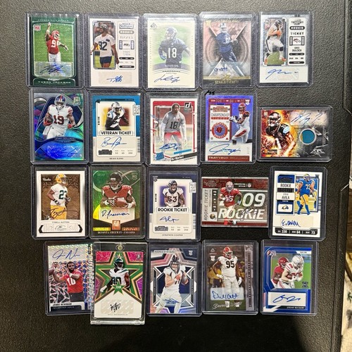 NFL Football Lot Of 20 Rookie And Veteran Autographs ๐ฅ๐ฅ๐ฅ