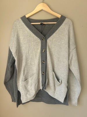 Knot Sisters Two-Tone Grey Color-Block V-Neck Button-Down Cardigan Sweater