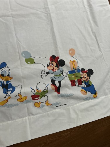 Vintage Disney Top Sheet Mickey Minnie Pluto Goofy Daffy. Clean No Stains Twin - Bild 4 von 7