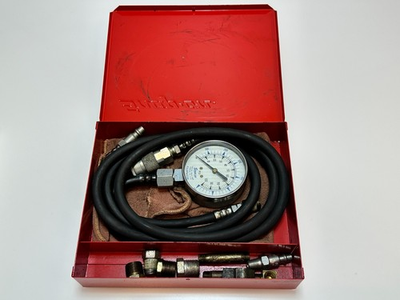 #ad Snap On Tools USA Vacuum Fuel Pump Tester Pressure Gauge in KRA 128 Metal Box $124.99