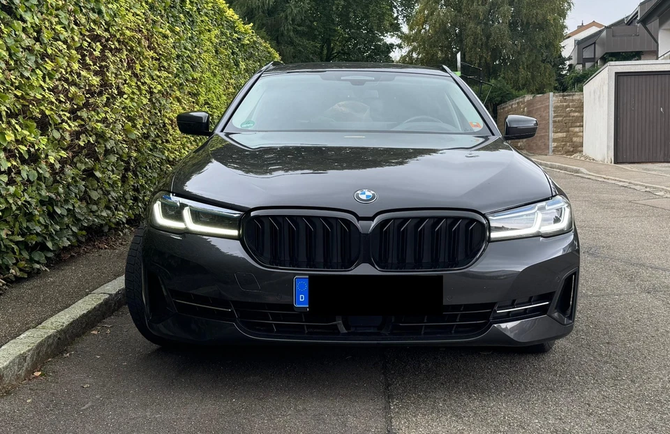 BMW 520d Touring G31 – Top Ausstattung – EZ 2021 – 132.000 km – 8-fach bereift - Bild 2 von 4