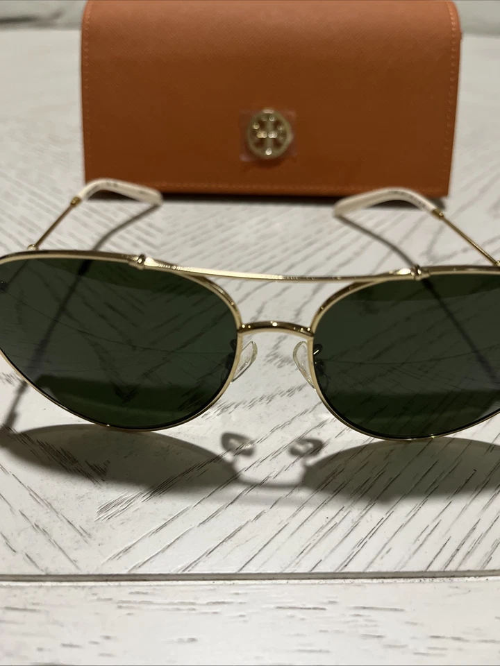NUEVO CON ETIQUETAS $208 Tory Burch ELEANOR Brillante Dorado/Verde METAL SÓLIDO GAFAS DE SOL PILOTO Foto 4 de 4