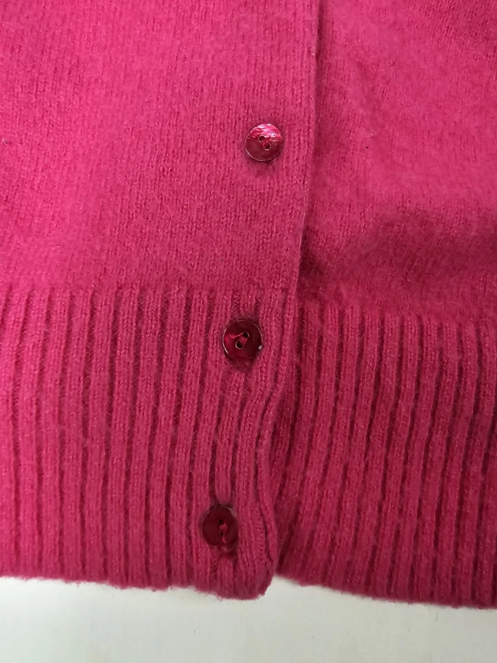 Suéter Top De Colección Express 100% Cachemira Manga Larga Botón Talla S Pequeño Hong Kong Foto 2 de 4