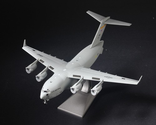 WLTK USAF C-17 Globemaster III Military Transport Aircraft 1/200 Diecast Model - Picture 6 of 14
