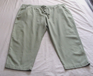 GAP Light Sage Green Pull-On "EASY Pant" CROP Pant Sz 2XL (24.5 Inch Inseam)