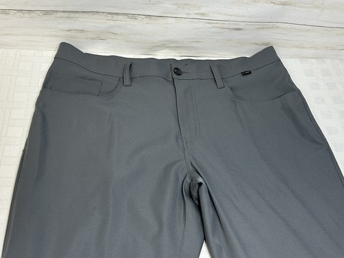 Travis Mathew Golfhose Herren 36 x 32 grau gerades Bein leicht Poly Stretch - Bild 2 von 12