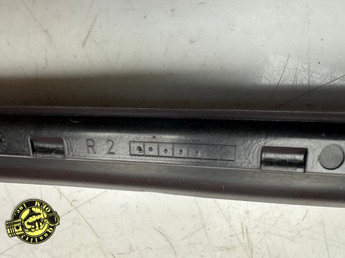 2019-2024 AUDI A6 S6 FRONT WINDSHIELD RIGHT A PILLAR MOLDING TRIM OEM 29k - Picture 4 of 9
