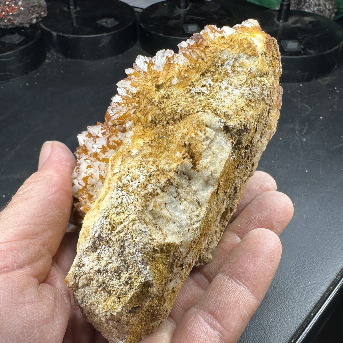 画材 Iron Quartz Genuine 画材 Iron Quartz Genuine Iron-Oxide Coated Milky Quartz