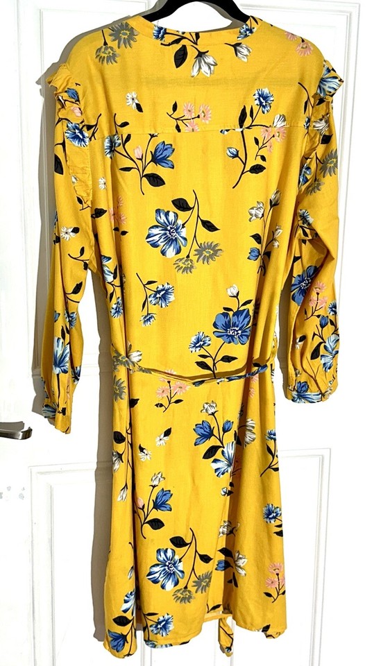 Old Navy Dress 2X Fit & Flare Gold Yellow Floral Belted Long Sleeve
