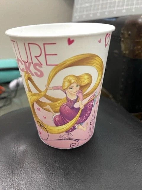 Princesa Disney 16oz. Taza de fiesta reutilizable de plástico para fiesta ¡¡Nueva!!! Foto 2 de 2