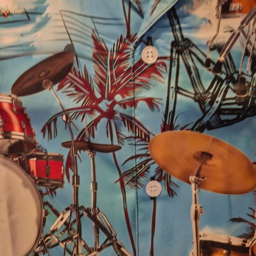 Drums Surfboards Hawaiian Shirt XL Beach Music Themed Button-Up New - Picture 5 of 11