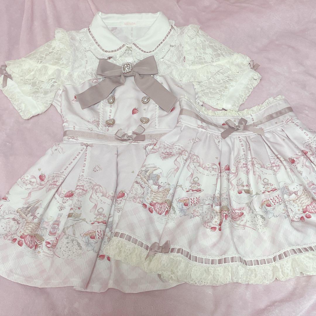 LIZ LISA Sugary Treats Picnic Set-Up Top & Skirt Pink Kawaii