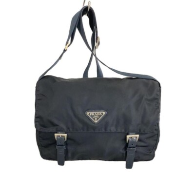 ショルダーバッグ RE-NYLON CROSSBODY BAG Prada Re-Nylon Crossbody Bag | Black | FARFETCH