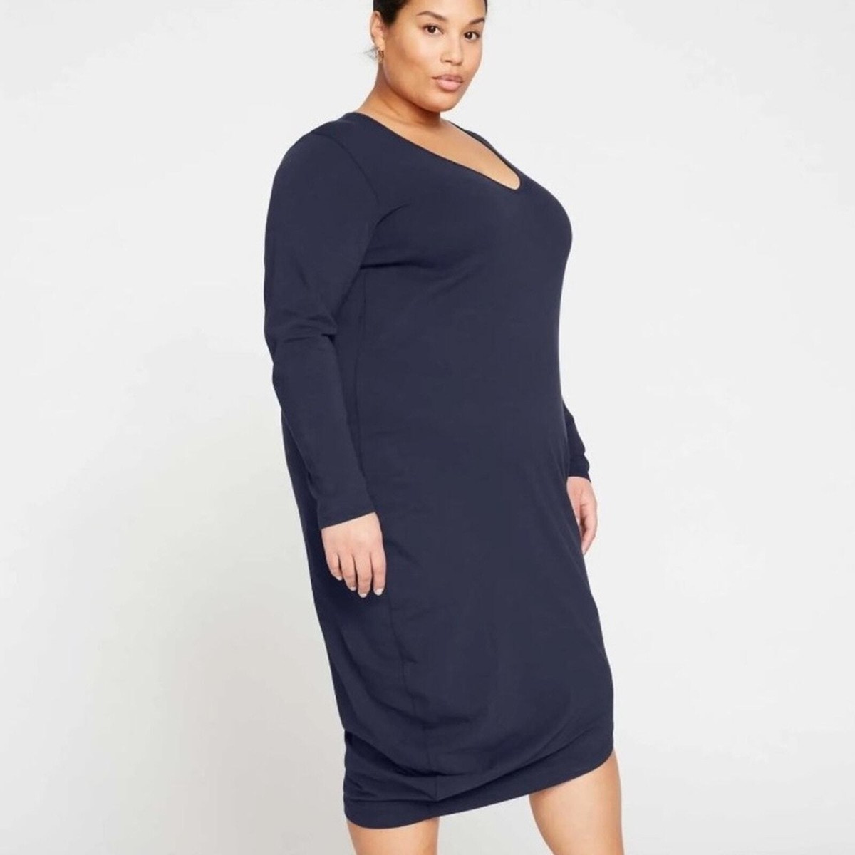 sir dreamwood silk midi dress CLUSIA TEAL SILK SATIN MIDI DRESS WITH CRYSTAL EMBELLISHED NECKLINE –  Marimo Fashion