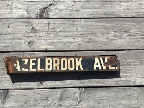 HAZELBROOK AVE - VINTAGE LOS ANGELES PORCELAIN STREET SIGN LAKEWOOD CA - Picture 5 of 8