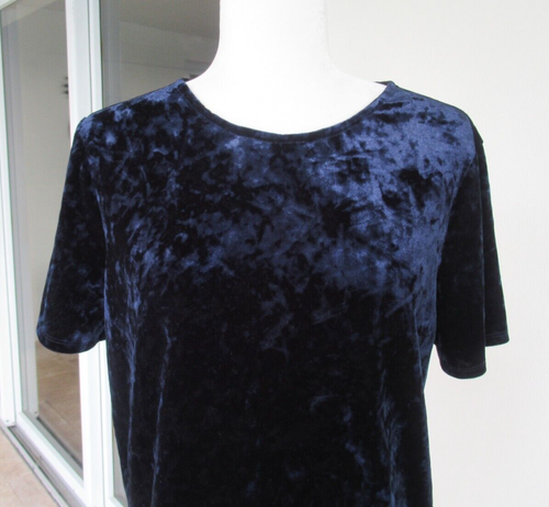 BeachLunchLounge Velvet Shirt Short Sleeve, Ribbon Closure, Size M Navy Blue - Picture 2 of 11