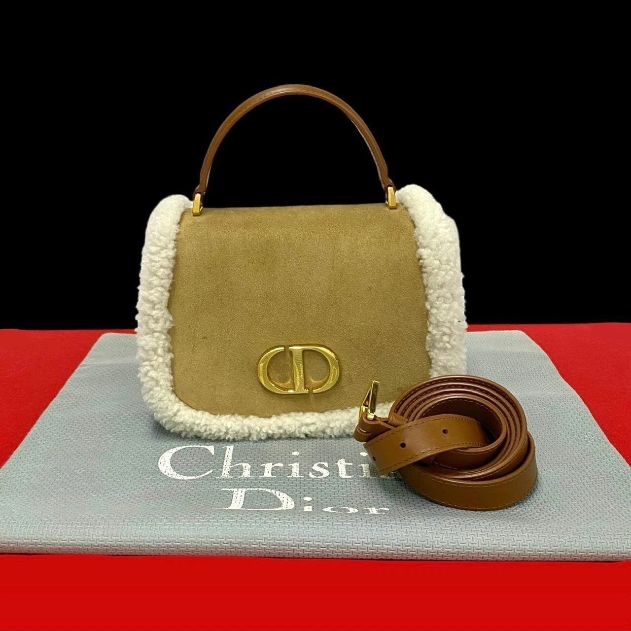 Christian Dior 30 Montaigne Avenue CD Logo Sac à Bandoulière Métal Mouton Daim l...
