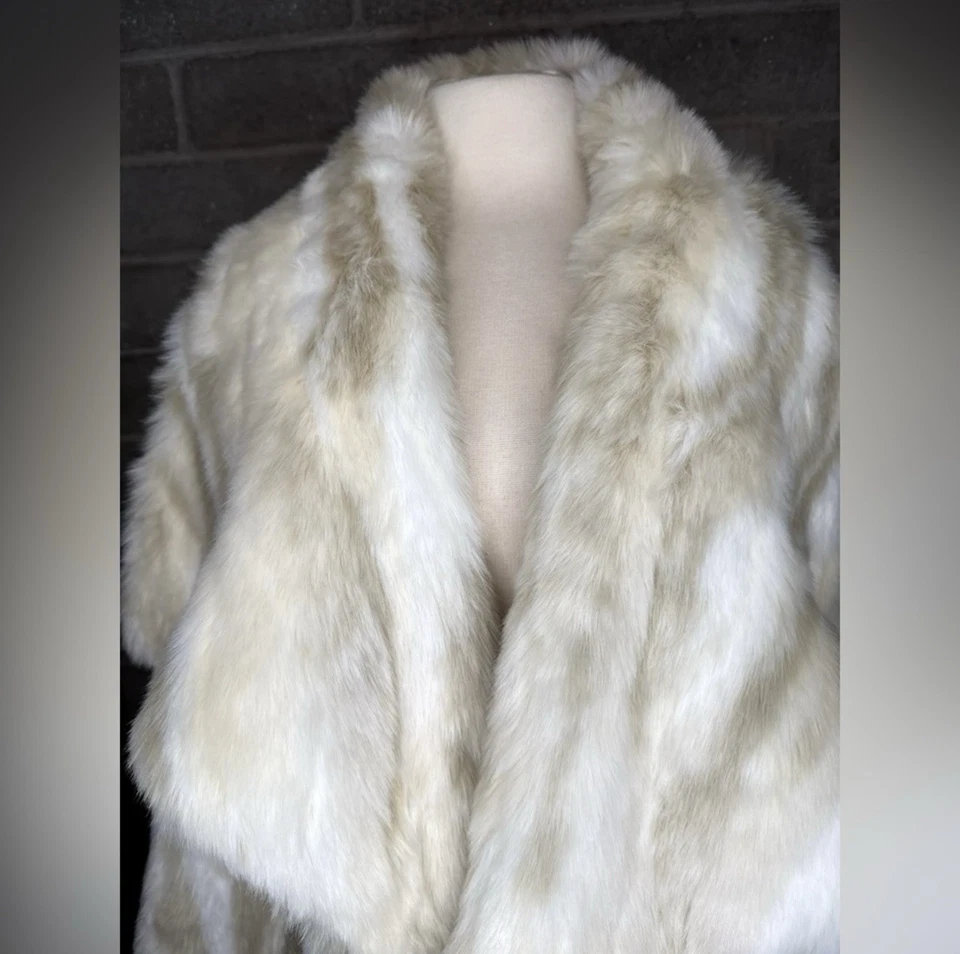 Donna Salyers сказочный меха слоновой кости искусственного меха пальто женщин 3 X роскошь зимняя куртка - Изображение 3 из 4