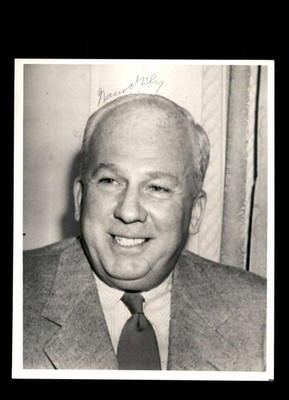 Warren Giles JSA Loa Signed 8x10 Photo Autograph