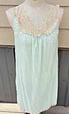 Vintage Philmaid Green Nylon Midi Gown Lace Trim 1960s Lingerie Nightgown Large