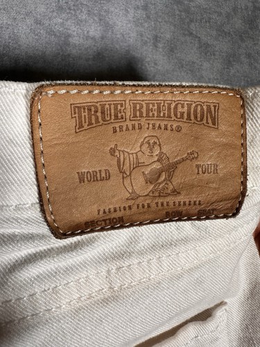 Pantalones Cortos True Religion Para Mujer 28” Blanco Corte Y2K Dobladillo Crudo Denim Deshilachado - Imagen 6 de 7
