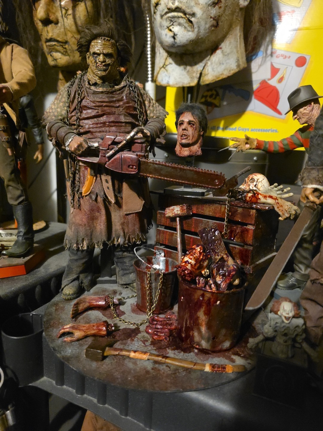 1/6 Texas Chainsaw Massacre 2003 Hewitt Leatherface Custom Ones Customs Repaint