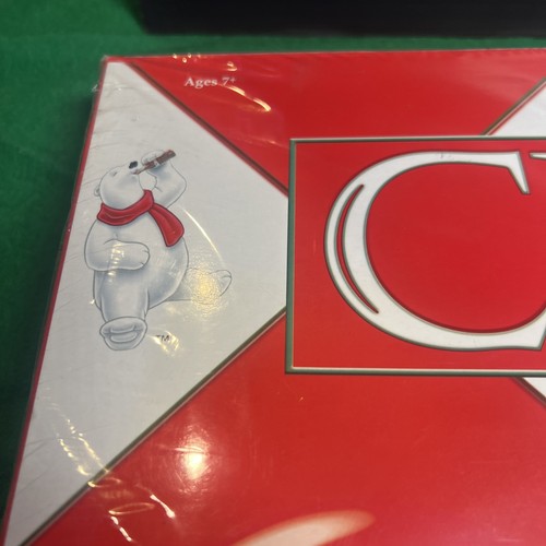 Coca Cola Coke Chess Set Board Game Collector’s Edition 2002 Christmas New - Picture 12 of 12
