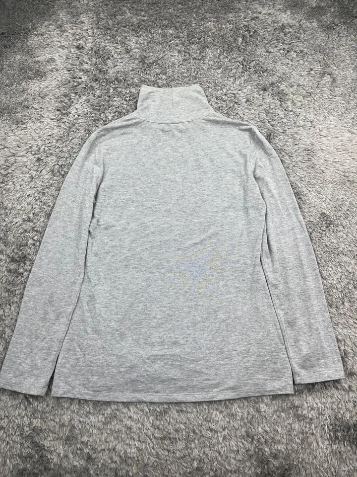 Yansi Fugel Sweater Women Medium Gray Metallic Turtleneck Lightweight Pullover - Image 2 of 4