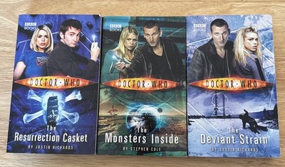 3x BBC Doctor Who Paper Books Monsters Inside Deviant Strain Resurrection Casket