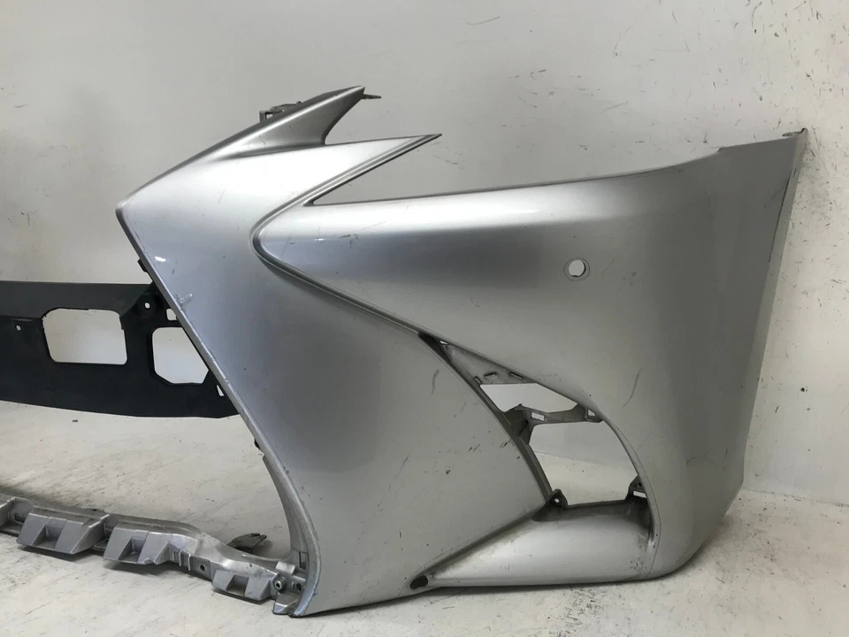 Capa de para-choque dianteiro Lexus GS200t base com furos de sensor cinza 16-18 52119-30F20 fabricante de equipamento original 2 - Imagem 2 de 4