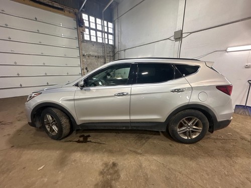 Used Upper Grille fits: 2017 Hyundai Santa fe upper US built Sport 3 bar w/o cam - 第 7/20 張圖片