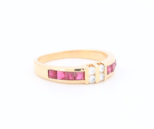 Solid 14ct Yellow Gold Pink Topaz & Round Brilliant Cut Diamond Ring - Picture 3 of 8