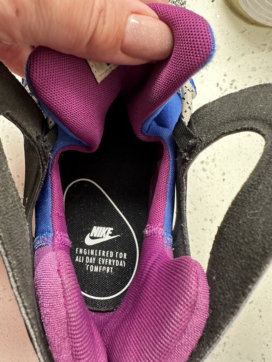 Nike Air Flight Huarache 2014 Size 8.5 Men display picture 3