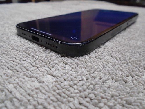 Apple iPhone 15, 128gb, Matte Black, Carrier Unlocked, Good Condition!!! - Afbeelding 2 van 17