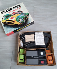 vintage PMC Battery Operated GRAND PRIX Road Racing Slot Car Set, New/NOS 