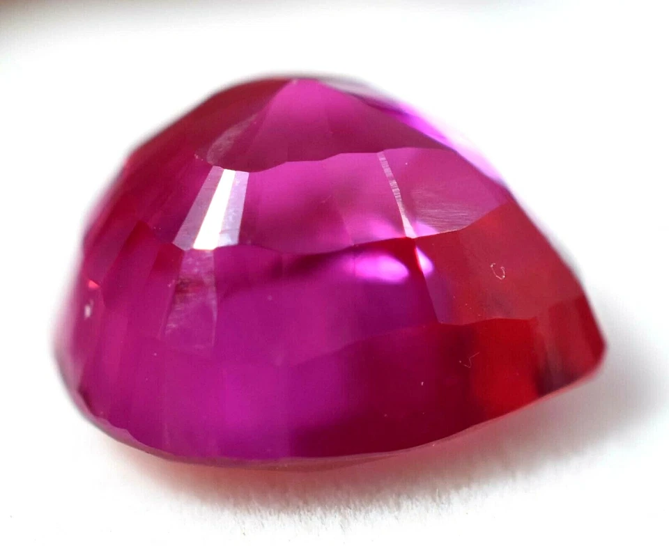 7.70 Ct Natural Pinkish Red Ruby Mozambique GGL Certified AAA+ Treated Gemstone - Image 4 of 4
