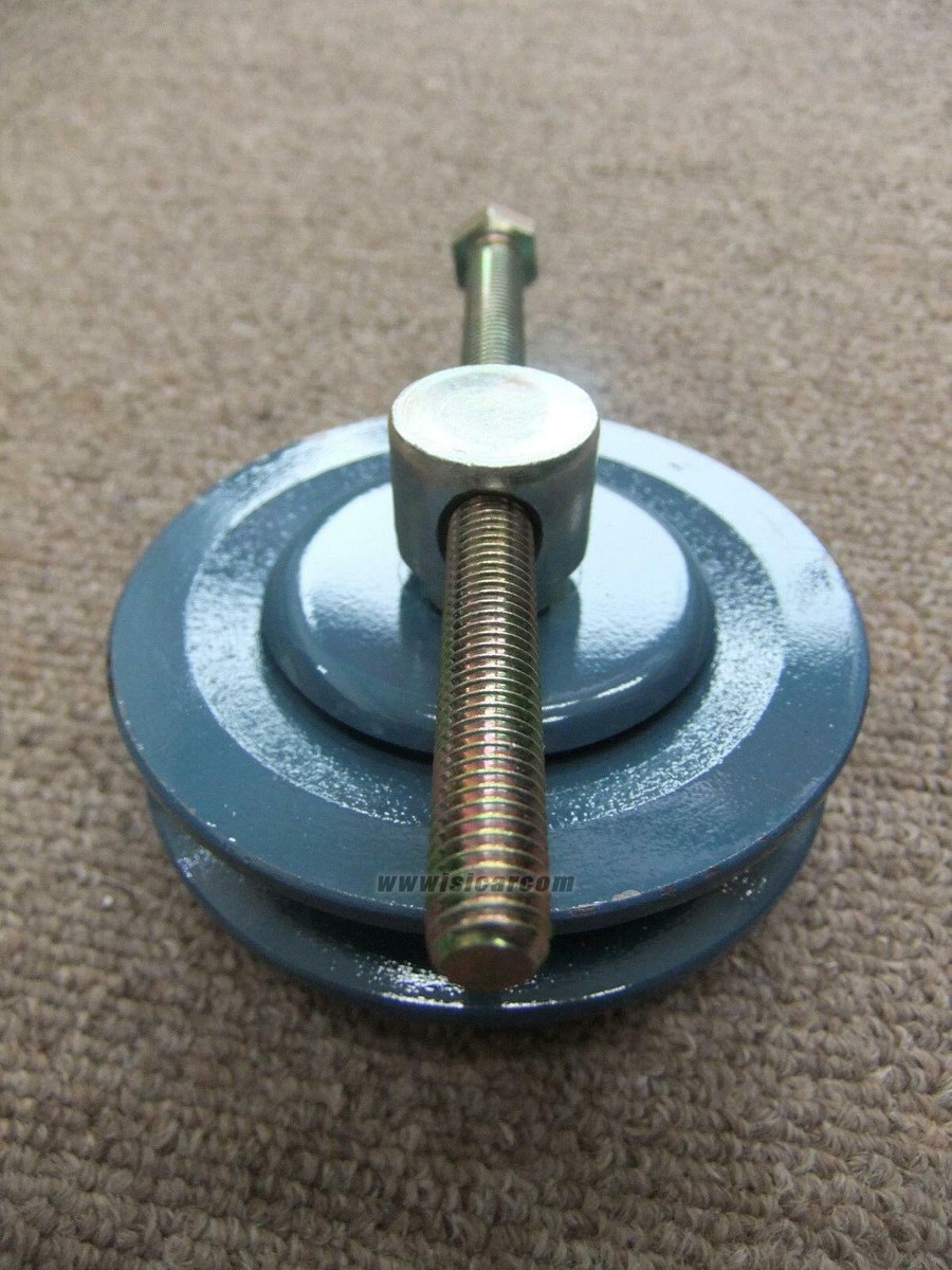 GENUINE! DATSUN 280ZX 1979 - 1980 IDLER PULLEY 11945-Y4011
