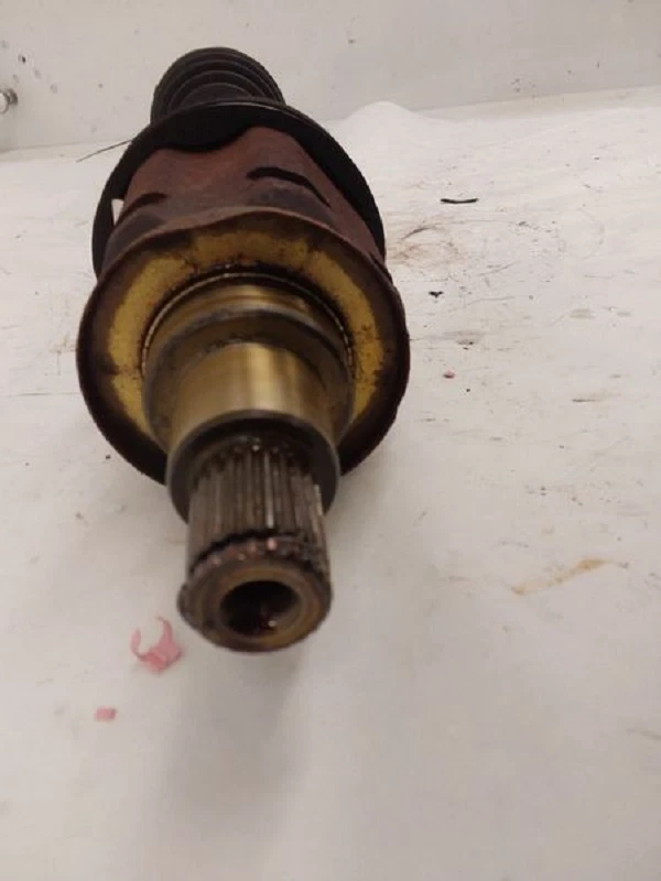 2001-2007 Toyota Highlander Front Driver Left CV Axle Shaft OEM - Image 2 of 4