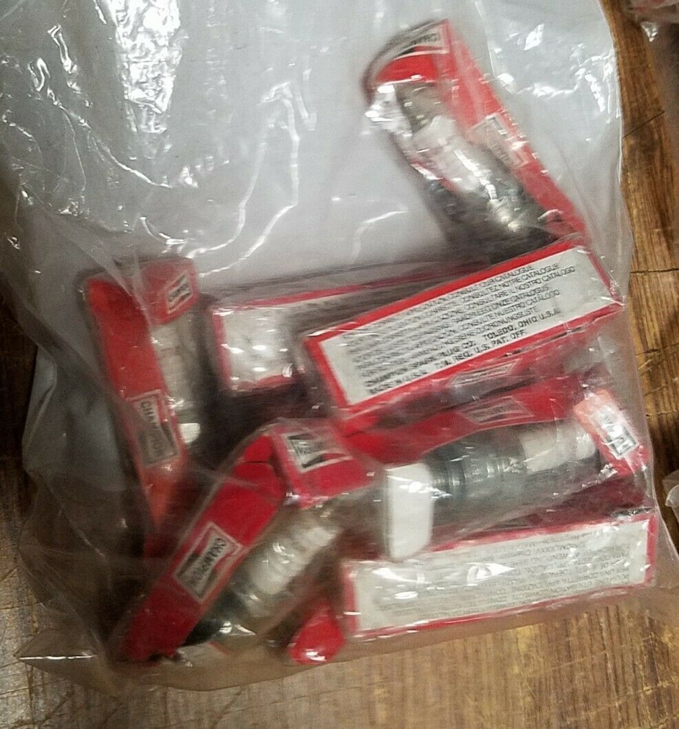 CHAMPION L77JC SPARK Plug